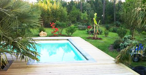 jardin avec piscine